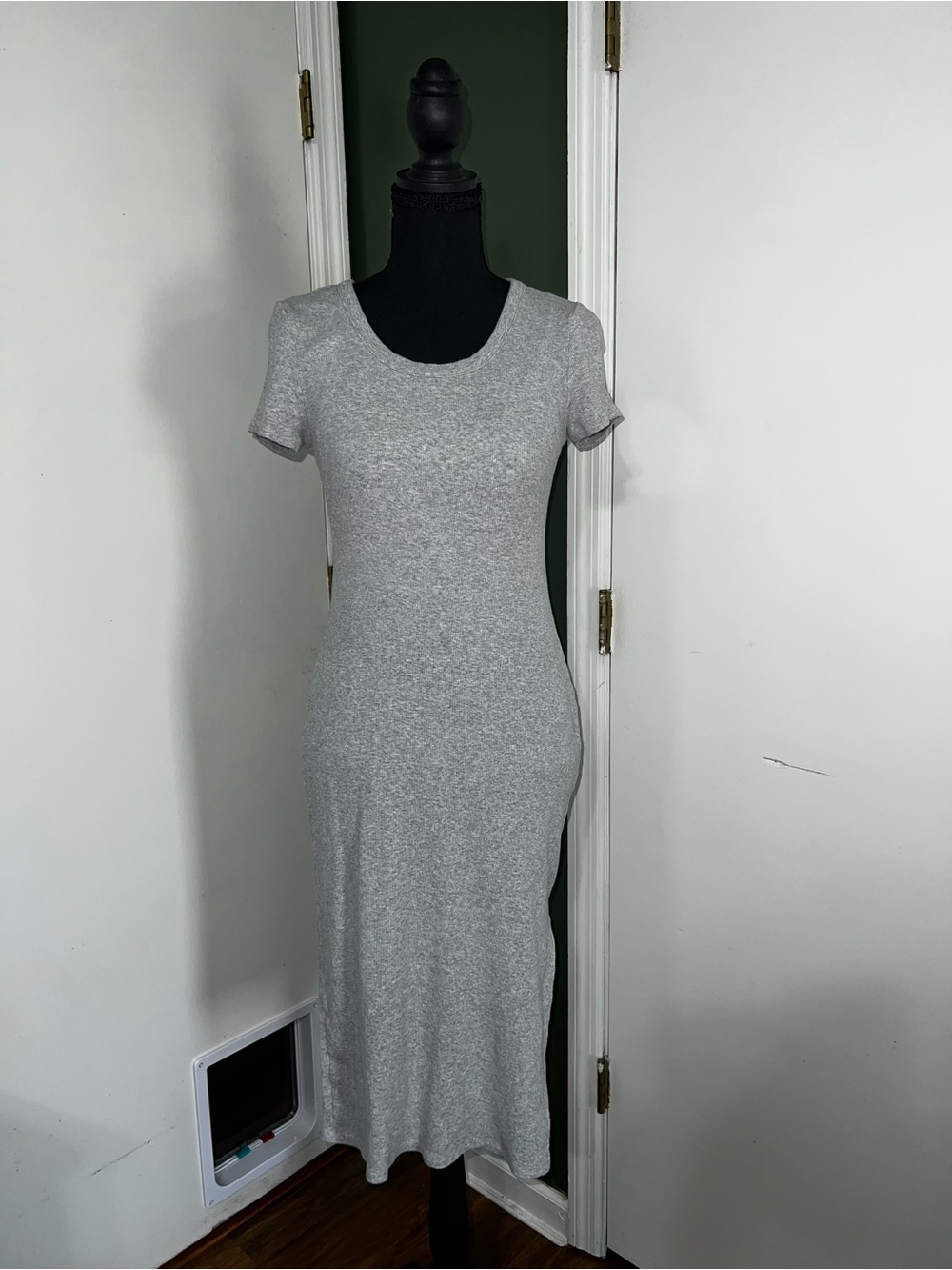 No Boundaries Heather Gray Short-Sleeve Maxi Dress